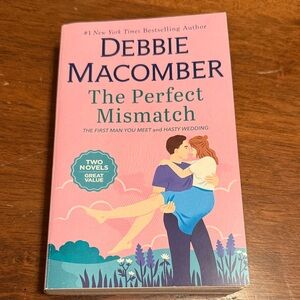 Debbie Macomber 'The Perfect Mismatch' Book